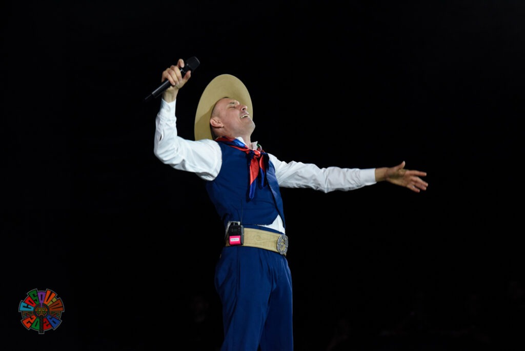 El folklore copó la Próspero Molina en el inicio del Cosquín de Peñas El folklore copó la Próspero Molina en el inicio del Cosquín de Peñas