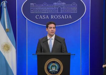 Adrián Ravier, vocero presidencial.
