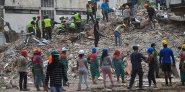 Sube a 3.500 muertos por el doble terremoto y la reconstrucción costaría US$ 37.000 millones