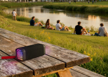 El clásico parlante Bluetooth que combina potencia y portabilidad: TAS2000B.