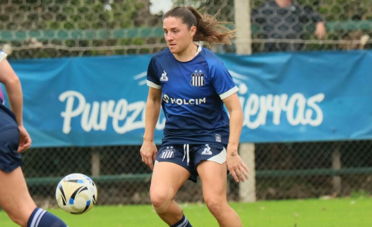 La jugadora de la "T", Romina Núñez.