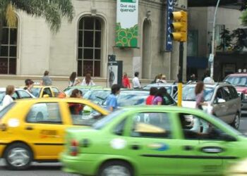 Taxi