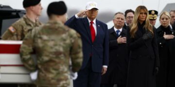 Trump amenazó con destruir infraestructura de Irán en medio de ataques cruzados