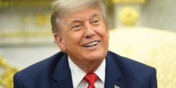Trump defendió las ganancias millonarias de su familia con criptomonedas