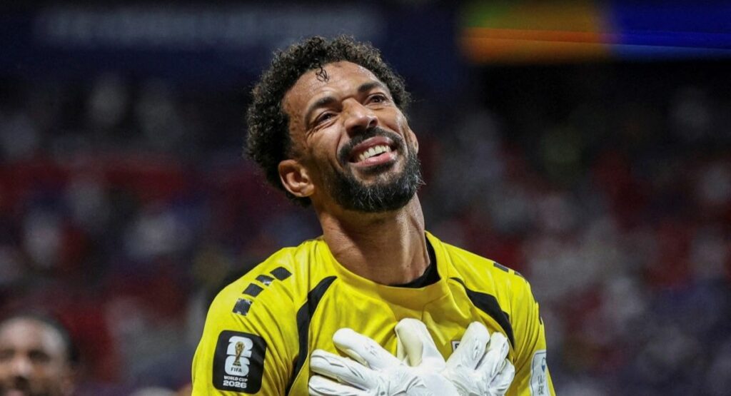 Vozinha, figura de Cabo Verde en el Mundial, será nuevo arquero de Colo Colo