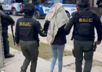 Desbaratan una banda que captaba víctimas por aplicaciones de viajes y citas para robar vehículos