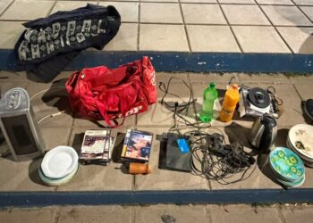 Detuvieron a dos hombres tras un robo domiciliario y recuperaron los elementos sustraídos