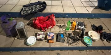 Detuvieron a dos hombres tras un robo domiciliario y recuperaron los elementos sustraídos Detuvieron a dos hombres tras un robo domiciliario y recuperaron los elementos sustraídos