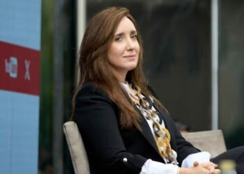 Villarruel respaldó el reclamo docente y pidió salarios acordes a la importancia de su tarea
