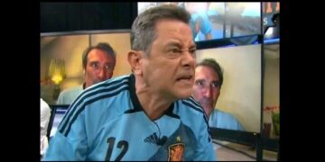 Un periodista español calentó la final del Mundial y desafió a la Argentina: "Los vamos a poner en su sitio" Un periodista español calentó la final del Mundial y desafió a la Argentina: «Los vamos a poner en su sitio»