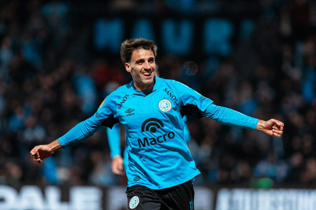 Belgrano derrotó 2-1 a Rosario Central en el arranque del Clausura.