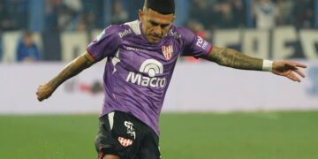 Instituto y Vélez ya se enfrentan y buscan dar un buen primer paso en el Clausura
