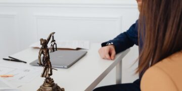 Justicia: combatir los prejuicios que pueden cambiar una sentencia