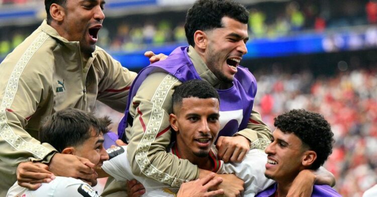 Marruecos goleó 3-0 a Canadá y avanzó a cuartos del Mundial 2026 Con un doblete de Azzedine Ounahi y un gol postrero de Soufiane Rahimi, Marruecos derrotó 3-0 a Canadá y se clasificó para los cuartos de final del Mundial 2026.