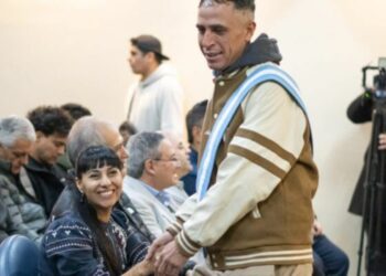 Se trata de 12 personas que concluyeron la iniciativa “Oportunidades que construyen futuro” y hoy integran formalmente la empresa de servicios Kazaró.