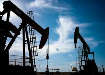 El petróleo supera los US$85 por la escalada del conflicto en Medio Oriente El petróleo supera los US$85 por la escalada del conflicto en Medio Oriente