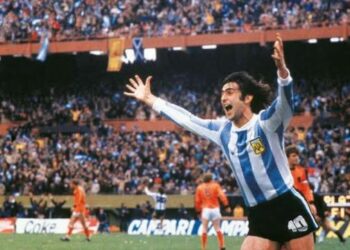 El día que Córdoba parió a un matador: Mario Alberto Kempes cumple años