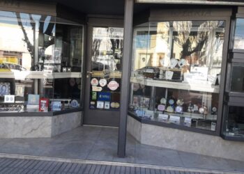 Investigación por el millonario robo a una joyería de la ciudad de Corral de Bustos.