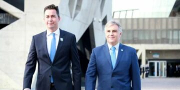 Manuel Calvo y Martin Llaryora