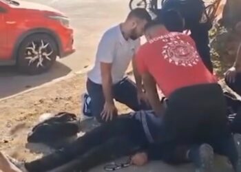 El paciente fue reanimado en el lugar y luego trasladado al Hospital San Roque.
