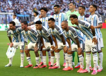 Argentina continúa con la preparación para el duelo ante Egipto por los octavos de final del Mundial. Después de la práctica, Lionel Scaloni responderá las consultas de la prensa.