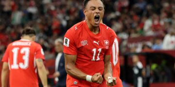 Suiza derrotó a Argelia y avanzó con autoridad a los octavos de final