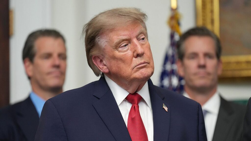 Trump anunció una “guerra económica” contra Irán y amenazó con sanciones a quienes lo ayuden Trump anunció una “guerra económica” contra Irán y amenazó con sanciones a quienes lo ayuden