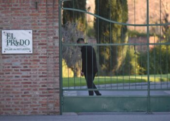 Blindan el cementerio para preservar la intimidad en el funeral de Jorge Messi