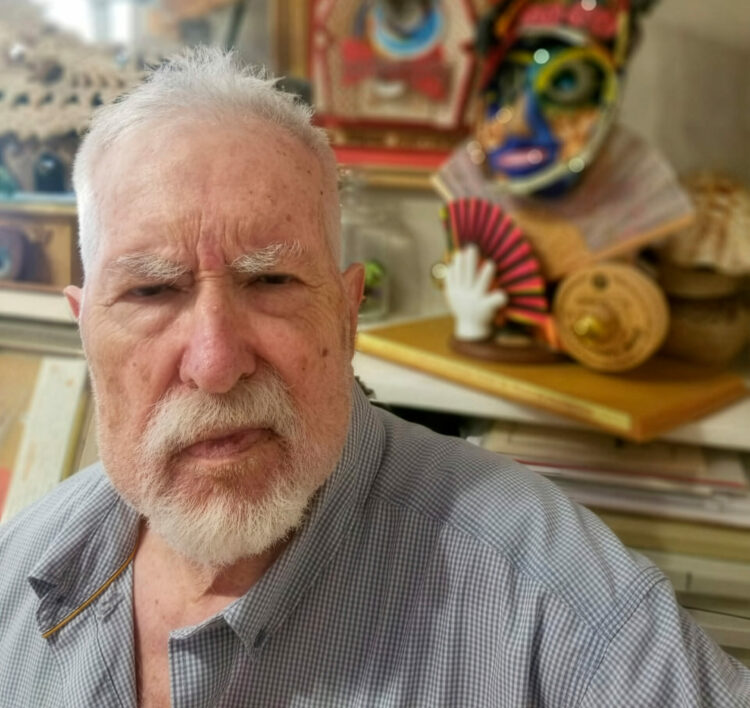 Lolo Amengual. El artista nacido en Marcos Juárez donó la xilografía Tríptico de la desgracia (2012), integrada por tres estampas sobre papel, que pasará a formar parte de la colección del Museo Nacional de Bellas Artes.