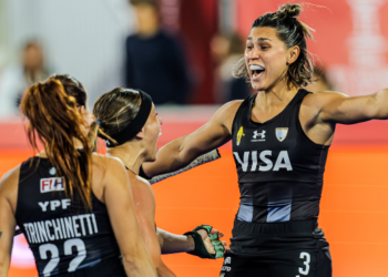 Agustina Gorzelany, en dos oportunidades, y Juana Castellaro convirtieron los goles de Las Leonas.