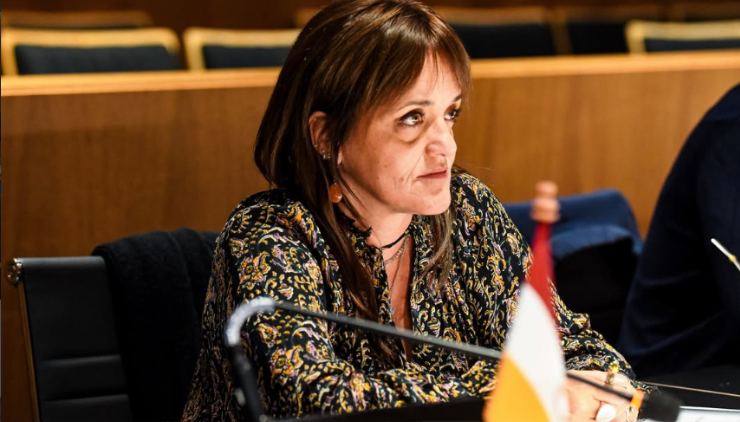 Alivio Cordobés: para la concejala Zarazaga, las mujeres son las más afectadas por el endeudamiento Alivio Cordobés