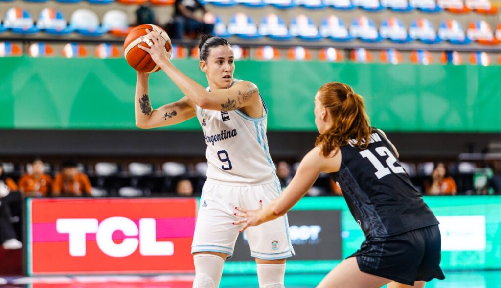 Argentina debutó con una derrota ante Nueva Zelanda rumbo a Los Ángeles 2028 Argentina debutó con una derrota ante Nueva Zelanda rumbo a Los Ángeles 2028