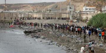 Ascendió a 72 los muertos por intentar ingresar a Ceuta Ascendió a 72 los muertos por intentar ingresar a Ceuta