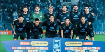 La formación que presentó Belgrano en Tucumán.
