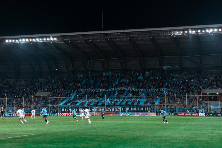 Belgrano enfrentará a Racing en el Estadio La Pedrera