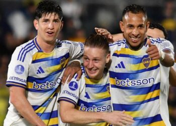 Boca paseó en Paraguay y pasó a los cuartos de final de la Copa Sudamericana
