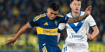 Boca y Vélez repartieron puntos en un partido de ida y vuelta