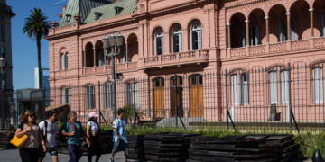 El Gobierno autorizó ventas y subastas de terrenos e inmuebles del Estado