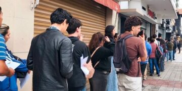 Casi 7 de cada 10 jóvenes están fuera del empleo formal o en situación de precariedad