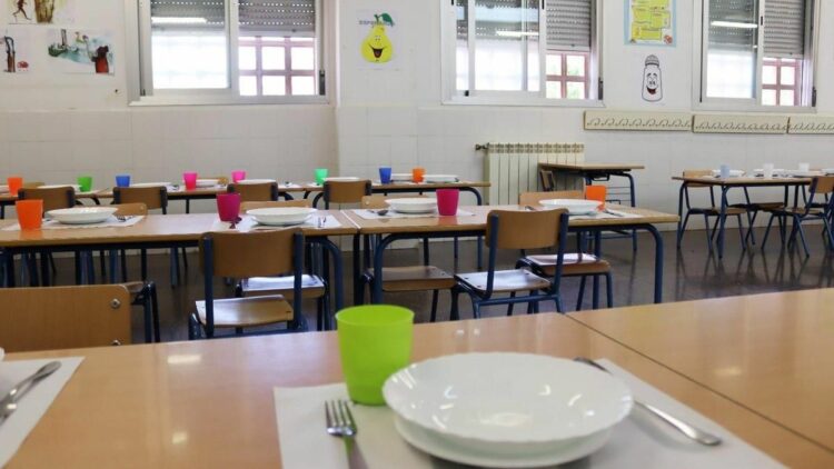 Comedores en crisis: piden declarar la Emergencia Alimentaria y universalizar el acceso Las iniciativas buscan ampliar los recursos, reforzar las raciones y extender el servicio de comedor en las escuelas.