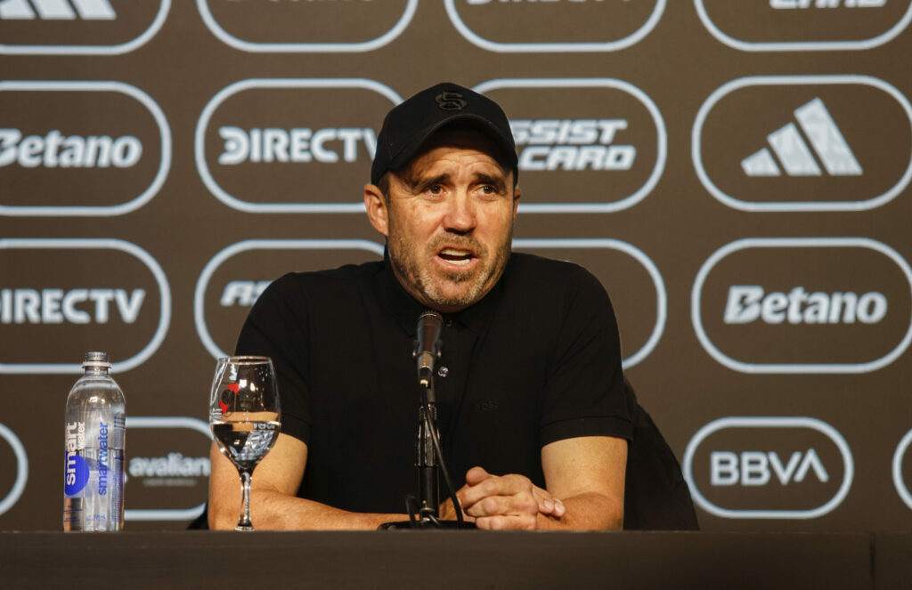 Coudet dejó de ser el entrenador de River: Leo Ponzio asumirá como interino