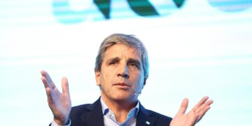 Créditos en dólares: el Gobierno habilitó préstamos para todas las empresas