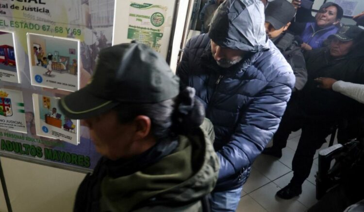 Detuvieron a dos sospechosos por el ataque a la ex pareja de Cerimedo en Bolivia Fernando Cerimedo está detenido, acusado de ordenar el asesinato de Nadia Beller. Foto: Reuters.