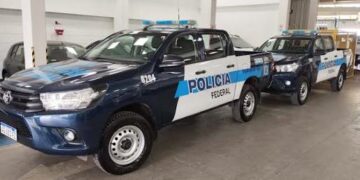 Dos policías federales fueron detenidos por simular un allanamiento y robar allanamiento