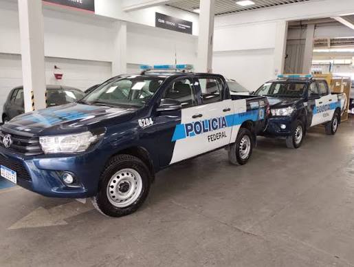 Dos policías federales fueron detenidos por simular un allanamiento y robar allanamiento