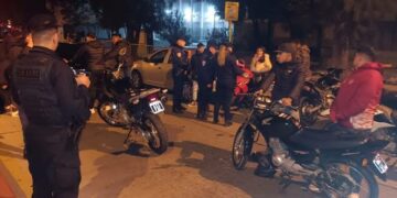 El Concejo avanza en el endurecimiento de sanciones por escapes libres, picadas y ruidos molestos