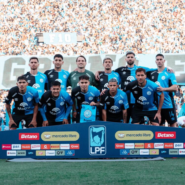 El once inicial del Pirata.