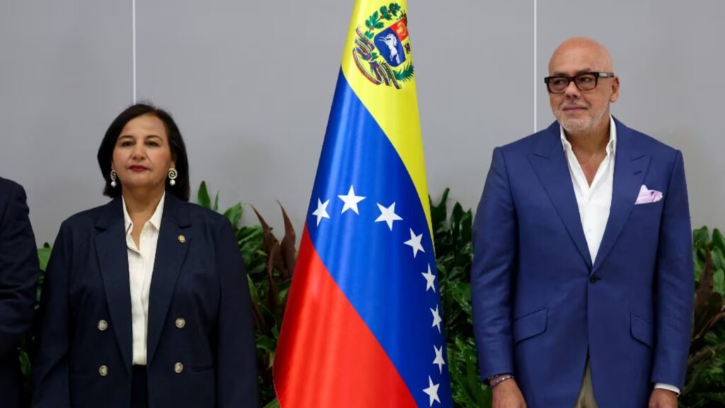 El chavismo y la oposición comenzaron a dialogar formalmente