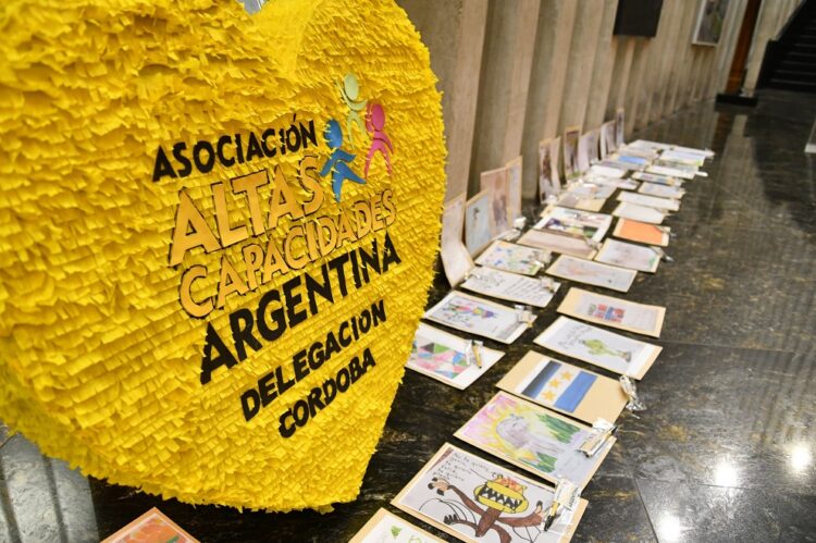 El evento, que será abierto a la comunidad, reunirá a especialistas para reflexionar sobre las altas capacidades en niños, niñas y adolescentes.