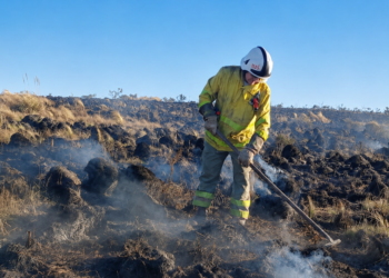 El fuego registrado entre Salsacate y Mina Clavero se encuentra sin actividad y permanecerá en guardia de cenizas hasta completar la evaluación del área.